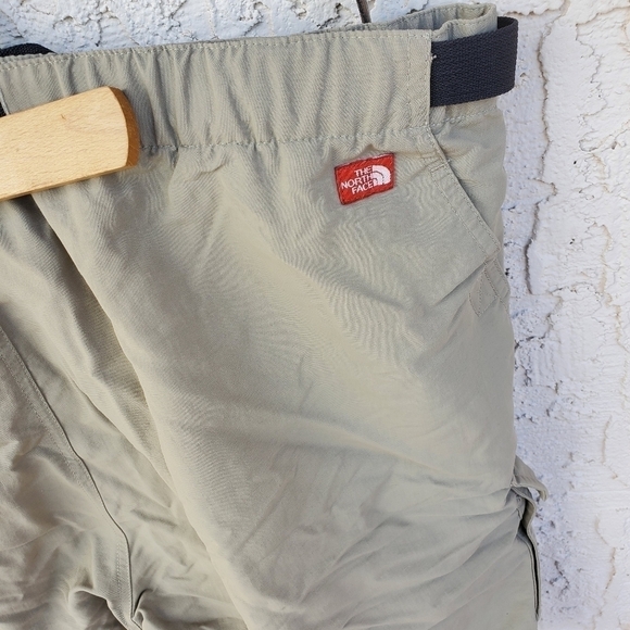 The North Face Belted Cargo Sz. XXL Shorts - Picture 6 of 11
